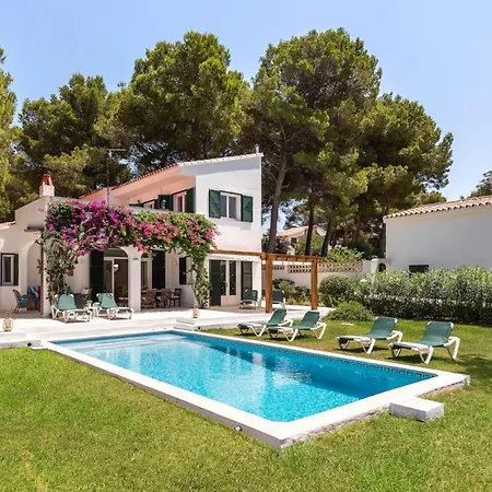 Villa Sleeps 8 With Pool And Air Con *