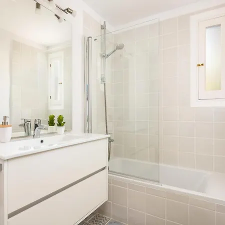 Sleeps 8 With Pool And Air Con * Son Parc