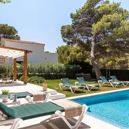 Sleeps 8 With Pool And Air Con 빌라 손 파르크